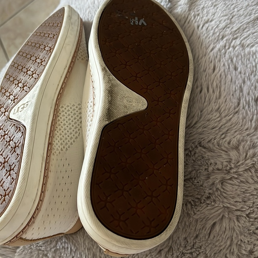 UGG Women’s Cream Knit Slip-On Sneakers - Picture 7 of 11